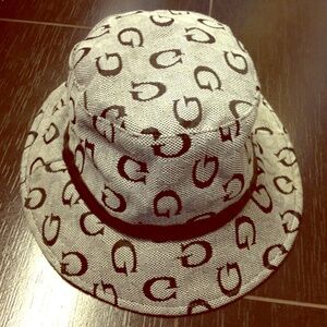 Guess fedora hat